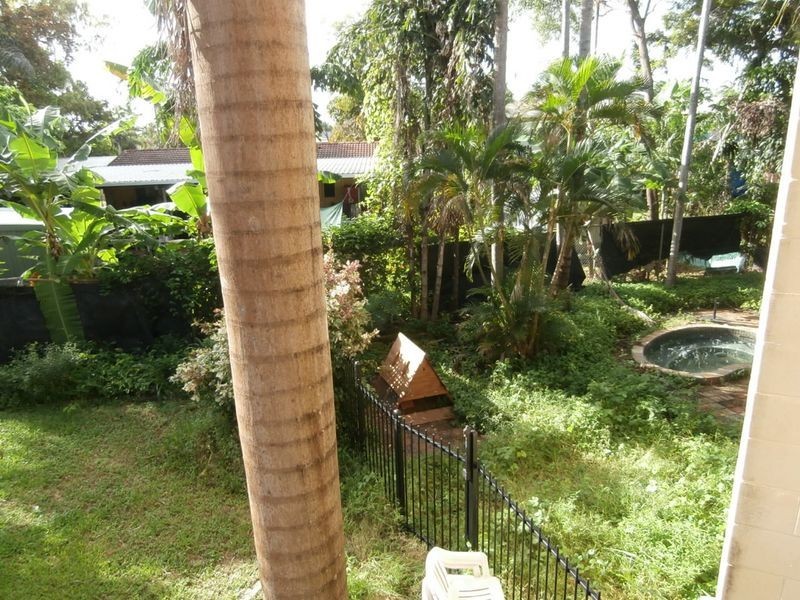 16 Wearing Crescent, Karama NT 0812