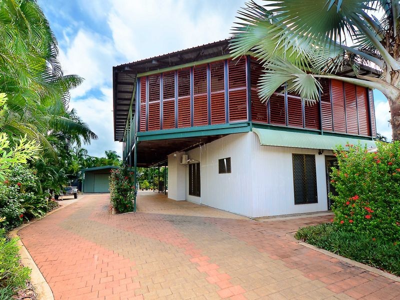 25 Bagshaw Crescent, Gray NT 0830