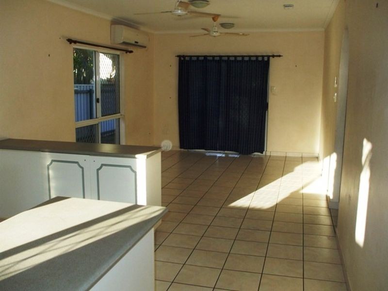 8/80 Forrest Parade, Bakewell NT 0832