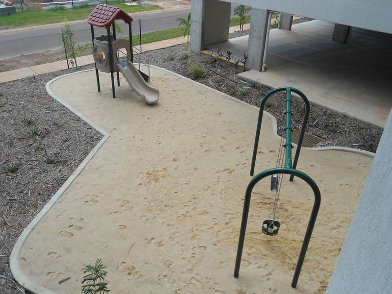 202/250 Farrar Boulevard, Bakewell NT 0832