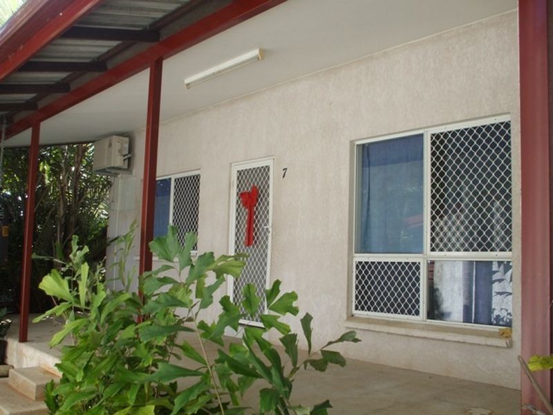 17 Rosetta Street, Gray NT 0830