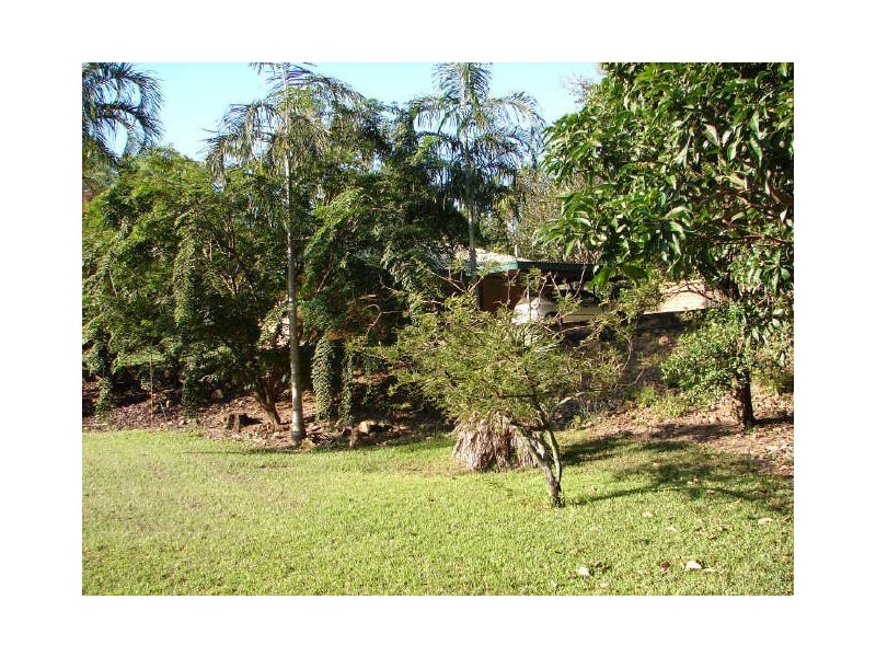 13 Radford Road, Howard Springs NT 0835