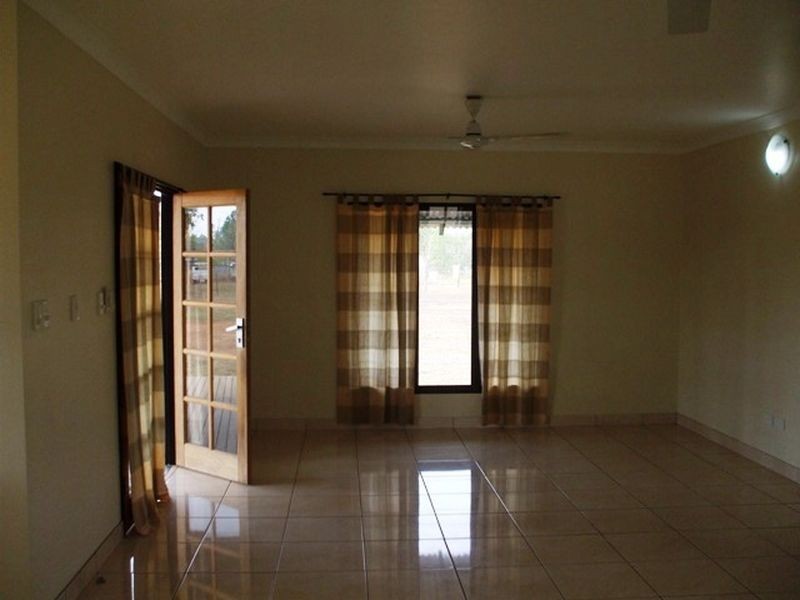 120 Metcalfe Road, Humpty Doo NT 0836