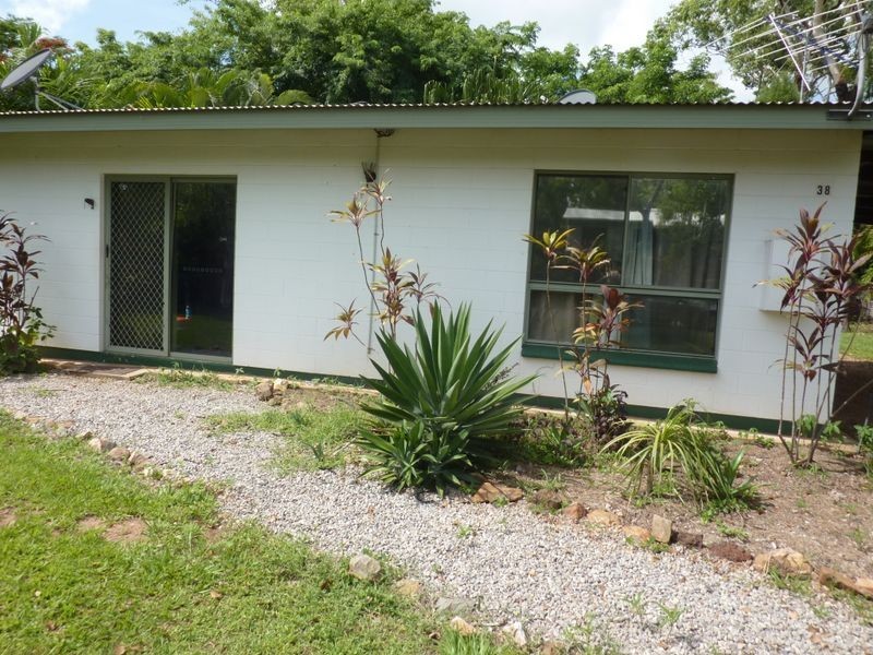 38 Kirra Crescent, Batchelor NT 0845