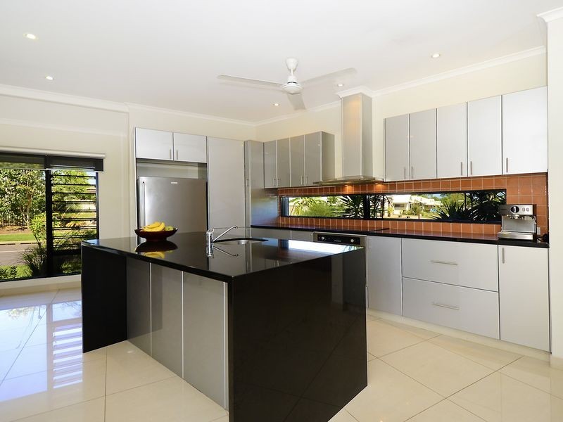 2 Diditma Street, Lyons NT 0810