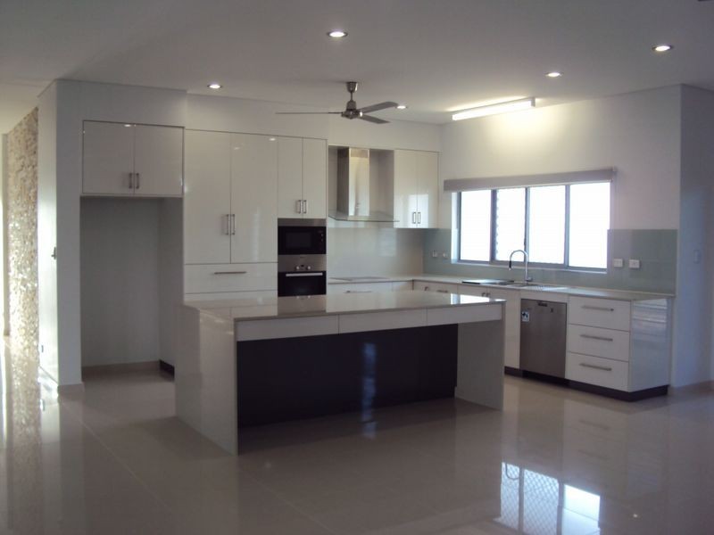 24 Damirrinda Street, Lyons NT 0810