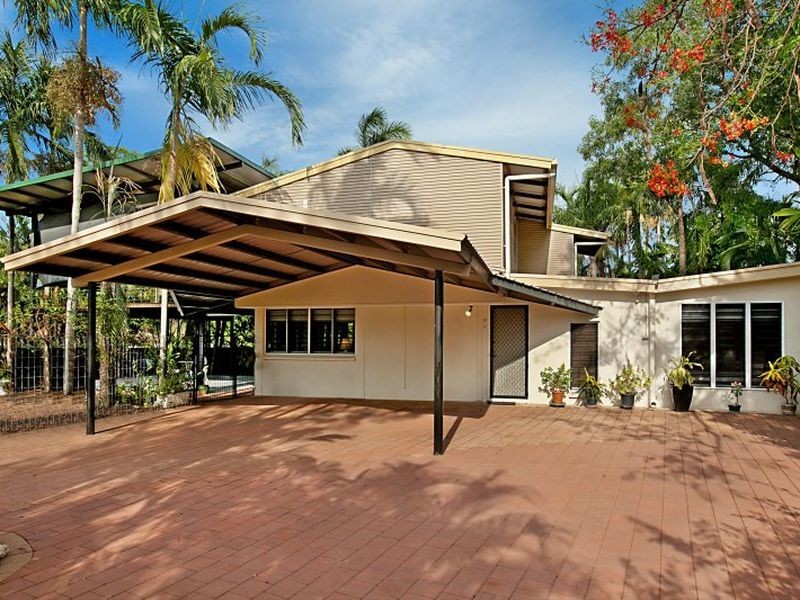 25 Darwent Street, Malak NT 0812