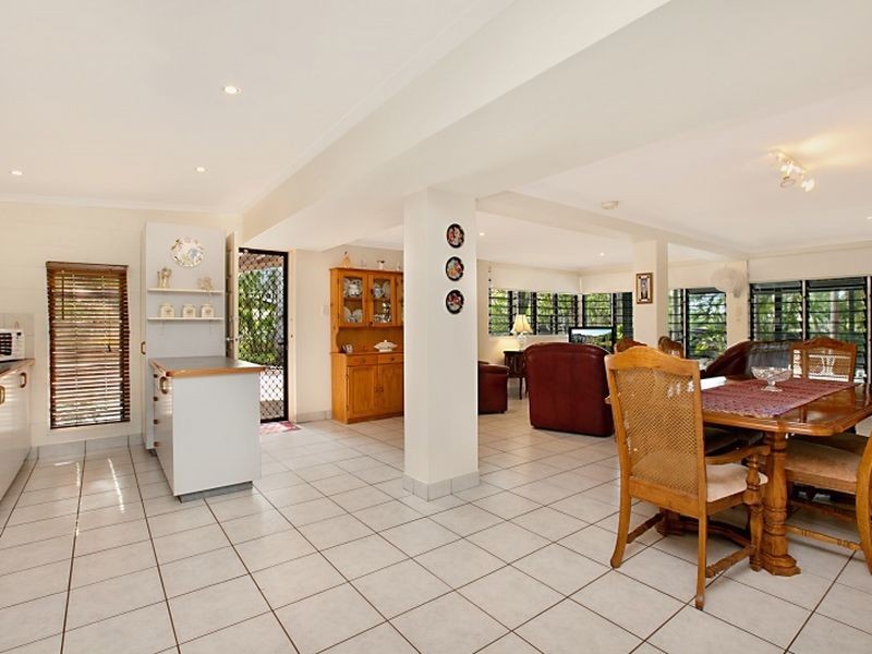 25 Darwent Street, Malak NT 0812