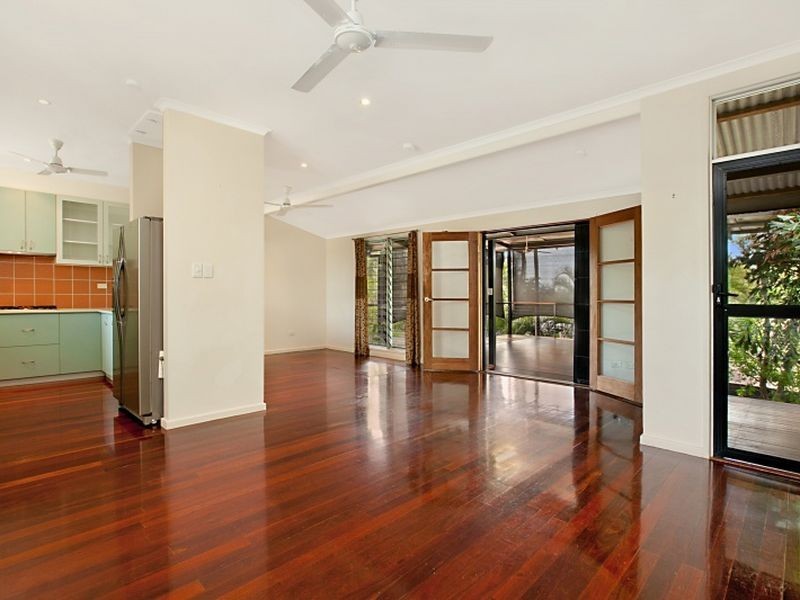 25 Darwent Street, Malak NT 0812