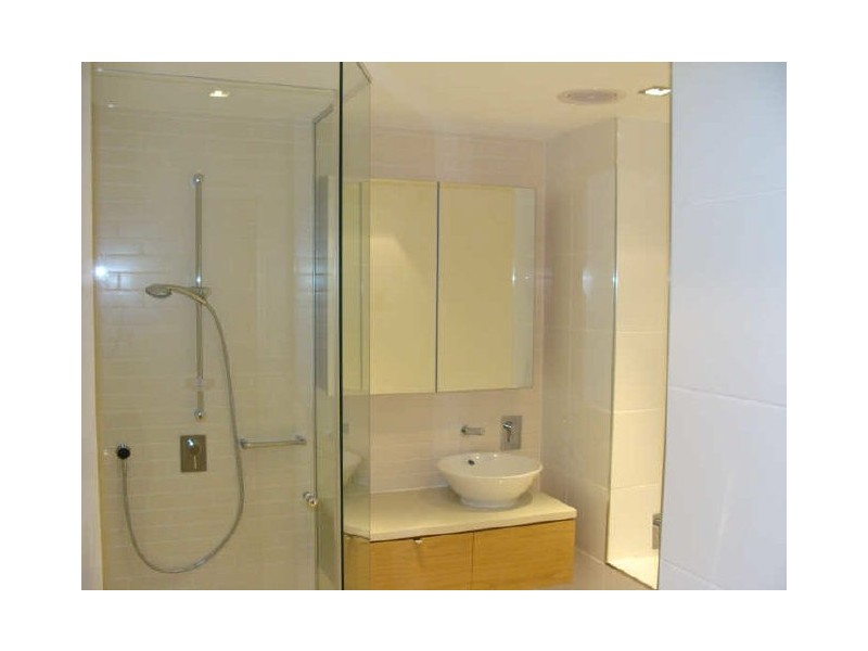 218/19B Kitchener Drive, Darwin NT 0800