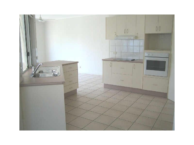 4 Orania Street, Durack NT 0830