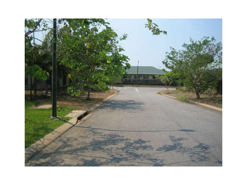 4 Orania Street, Durack NT 0830
