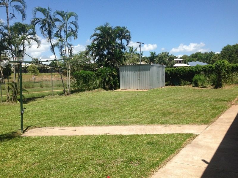 27 Granites Drive, Rosebery NT 0832
