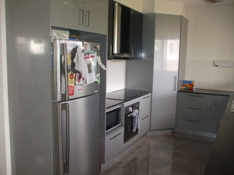 13 Hawker Street, Bakewell NT 0832