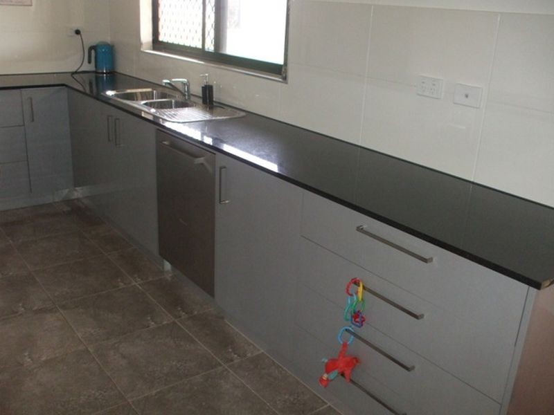 13 Hawker Street, Bakewell NT 0832