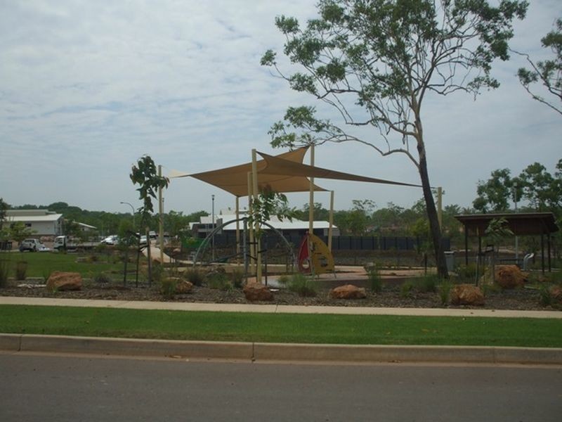 13 Hawker Street, Bakewell NT 0832