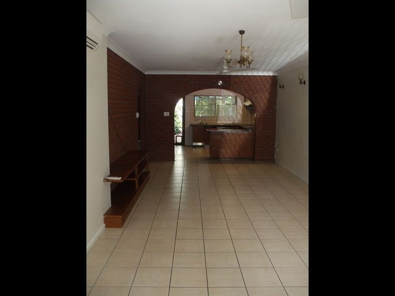 1/6 Abbott Crescent, Malak NT 0812