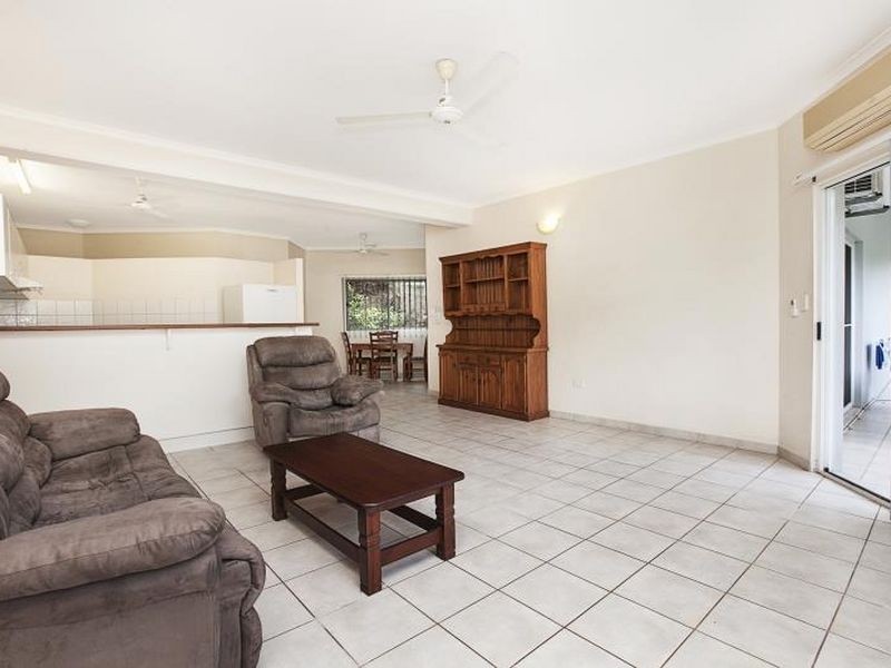 21/11 Chong Wee Avenue, Woolner NT 0820
