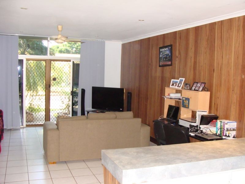 4/16 Floyd Court, Coconut Grove NT 0810
