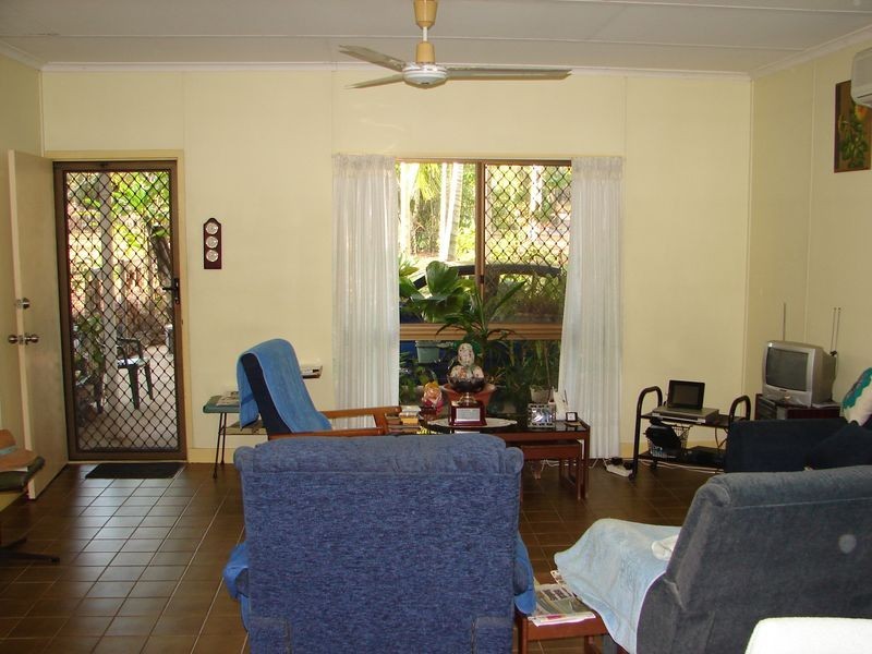 8 Landers Court, Gray NT 0830