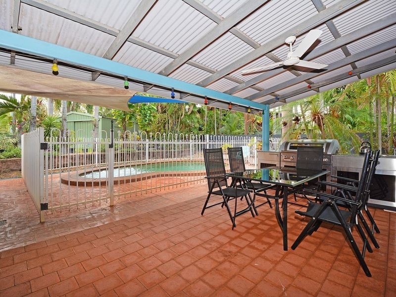 12 Edgecumbe court, Gray NT 0830