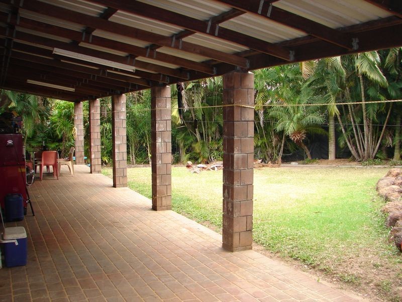 11 Hannibal Crescent, Gray NT 0830