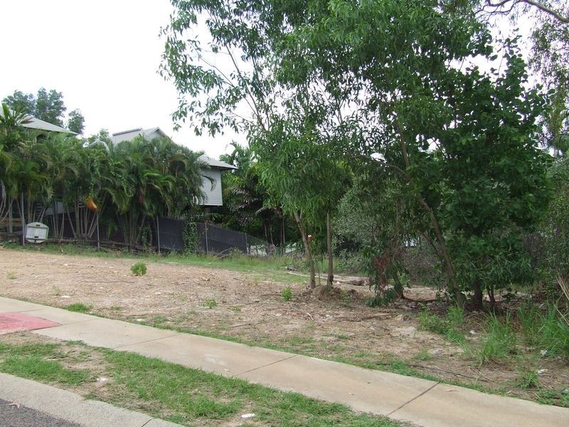 10 Hannibal Crescent, Gray NT 0830