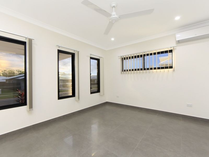 8 Thompson Street, Durack NT 0830