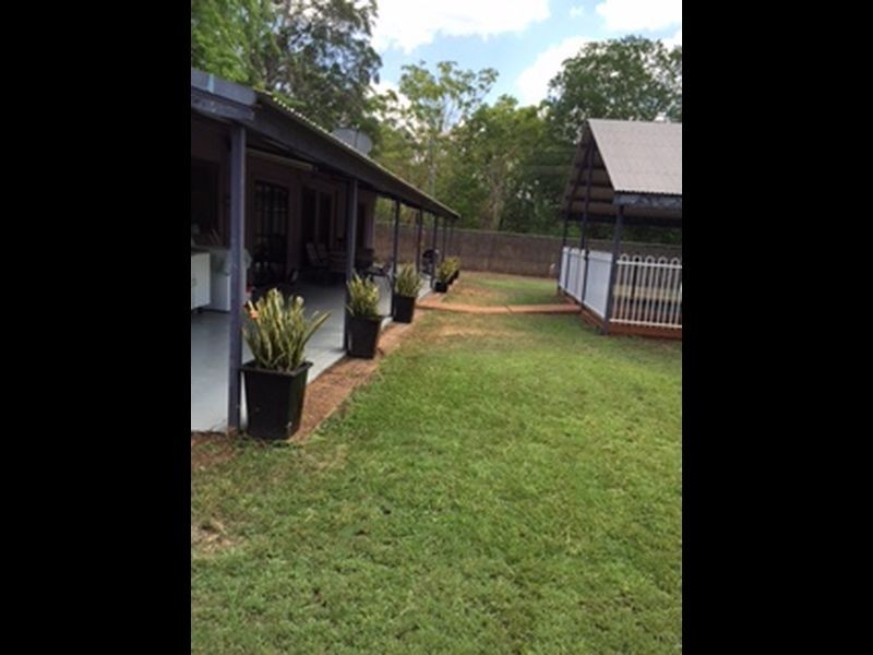 13 Wandaree Street, Batchelor NT 0845
