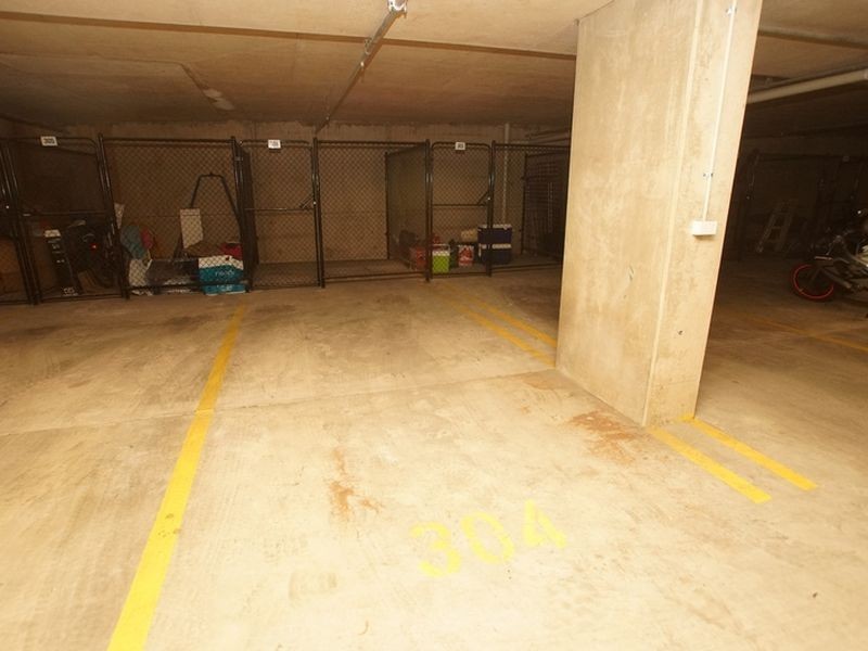 304/6 Finniss Street, Darwin NT 0800