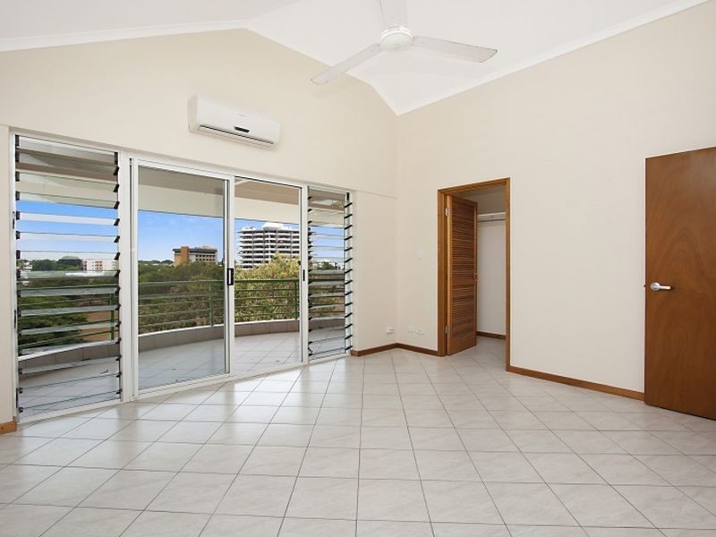 8/4 Houston Street, Larrakeyah NT 0820