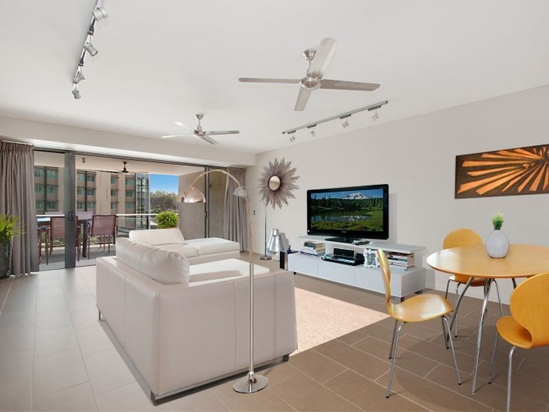 102/19B Kitchener Drive, Darwin NT 0800