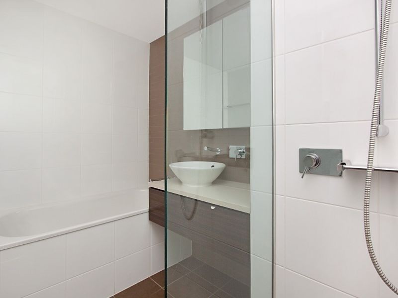 102/19B Kitchener Drive, Darwin NT 0800