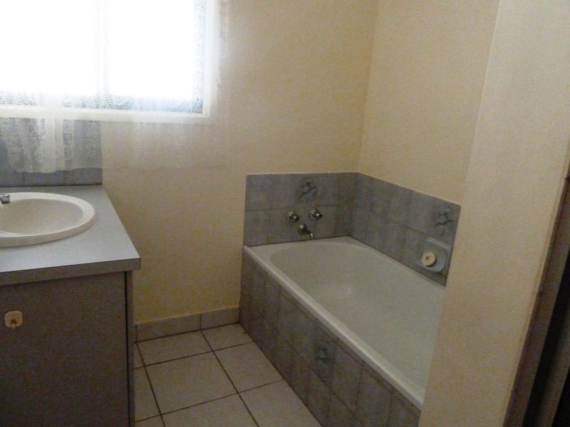 27 Becker Street, Adelaide River NT 0846