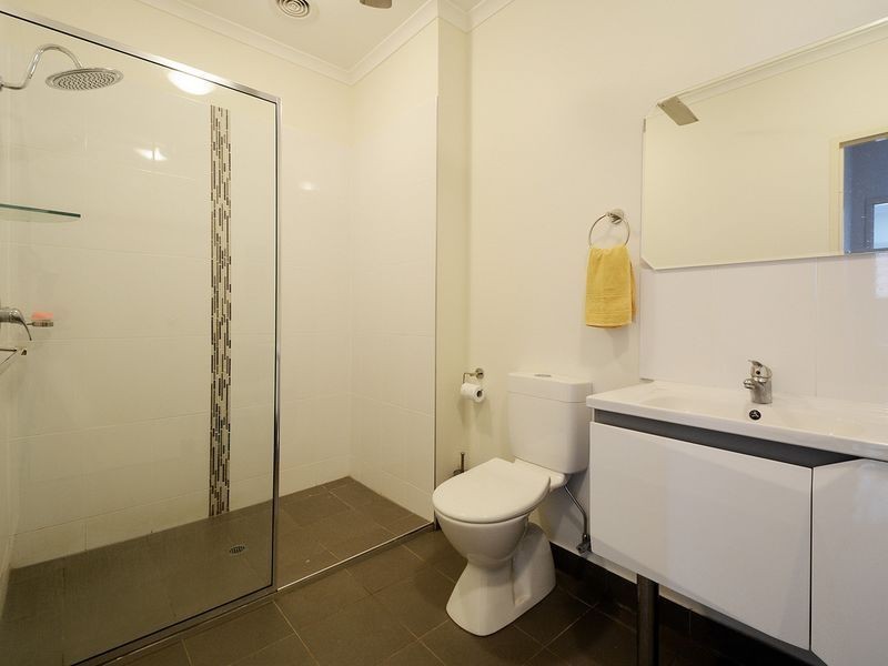 202/250 Farrar Boulevard, Johnston NT 0832