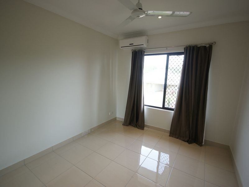 2 Bowrey Crescent, Farrar NT 0830