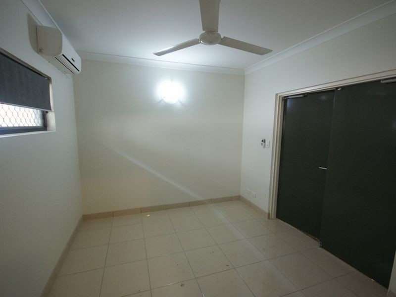 2 Bowrey Crescent, Farrar NT 0830