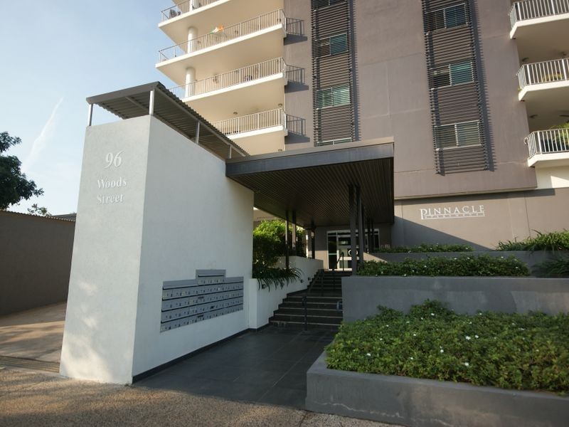 17/96 Woods Street, Darwin NT 0800