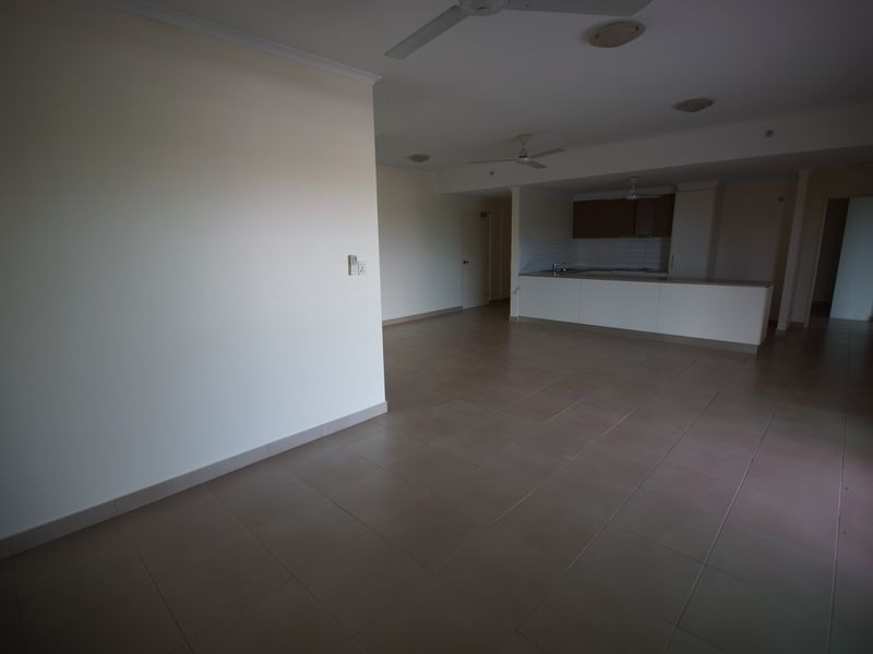 17/96 Woods Street, Darwin NT 0800
