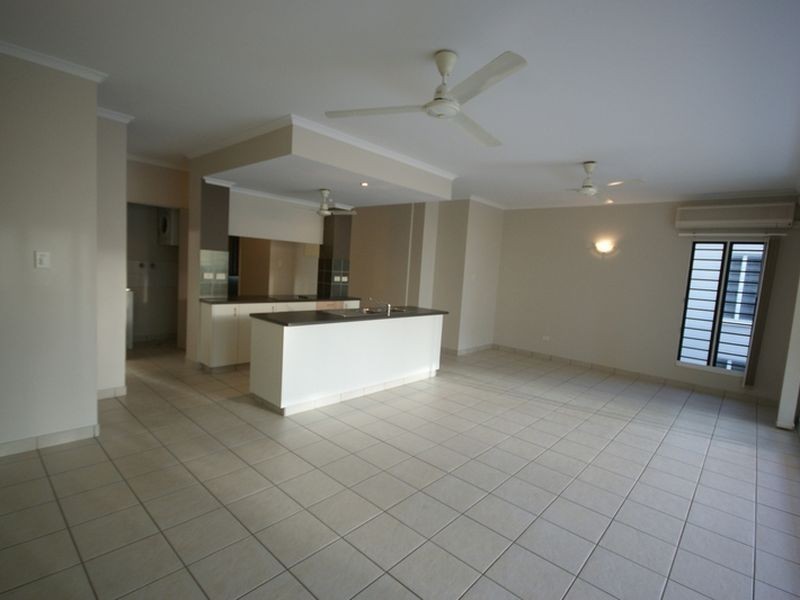 10/8 Giuseppe Court, Coconut Grove NT 0810