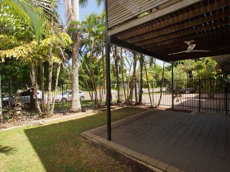2/15 Packard Street, Larrakeyah NT 0820