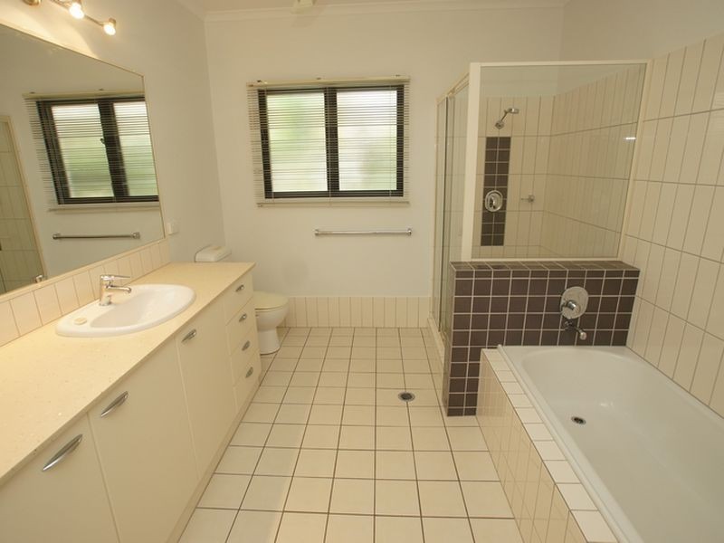 2/15 Packard Street, Larrakeyah NT 0820