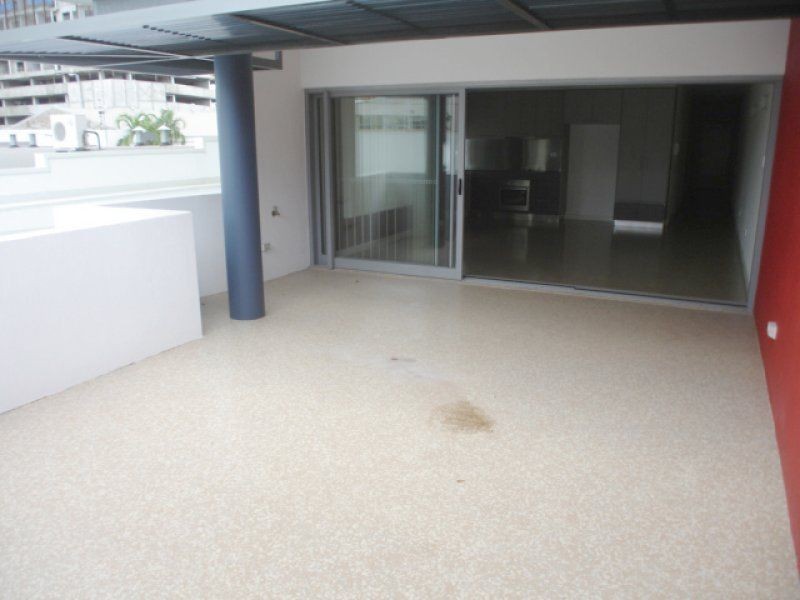1/30 Cavenagh Street, Darwin NT 0800