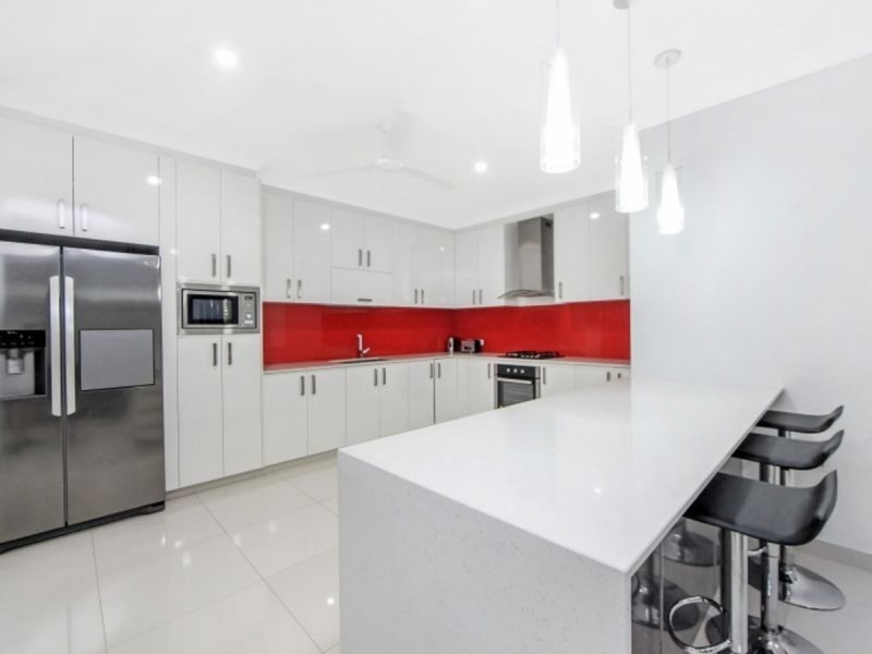 2 Morton Street, Durack NT 0830