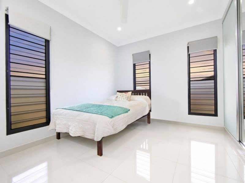 2 Morton Street, Durack NT 0830