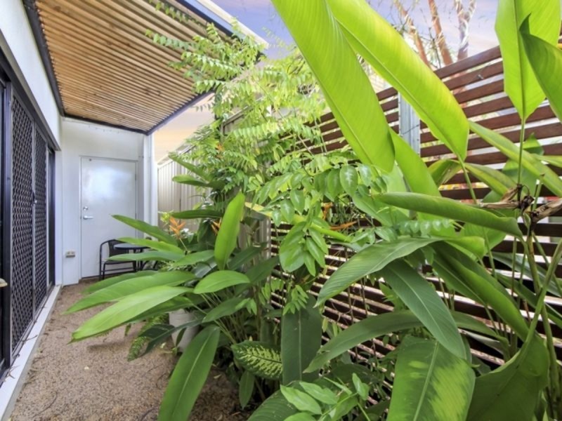 2 Morton Street, Durack NT 0830