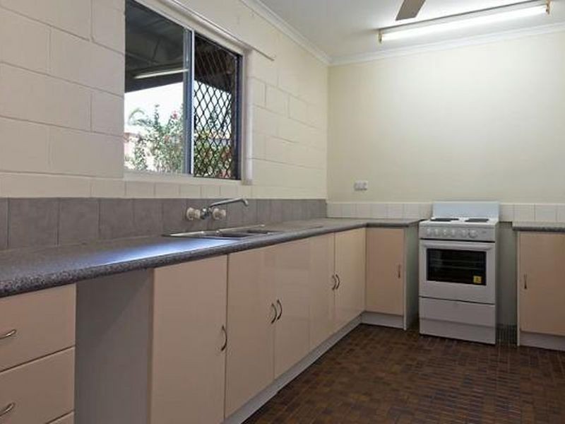 9 Dorrigo Crescent, Karama NT 0812