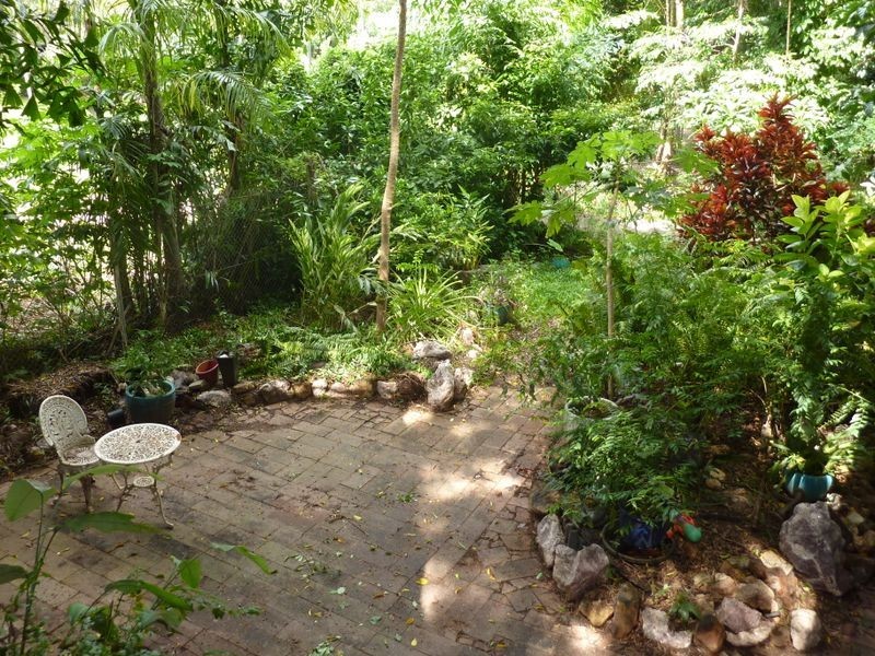 6 Naranga Street, Batchelor NT 0845