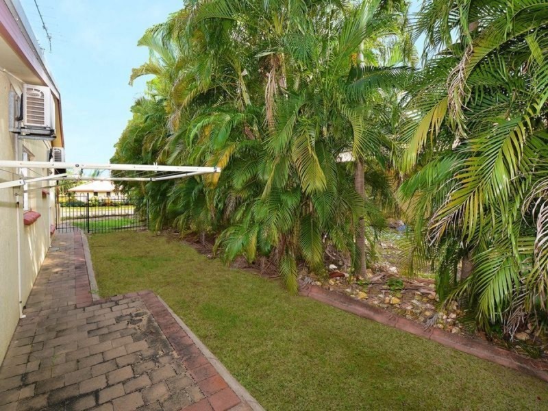 1 & 2/80 Hutchison Terrace, Bakewell NT 0832