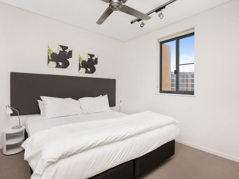 306/19B Kitchener Drive, Darwin NT 0800